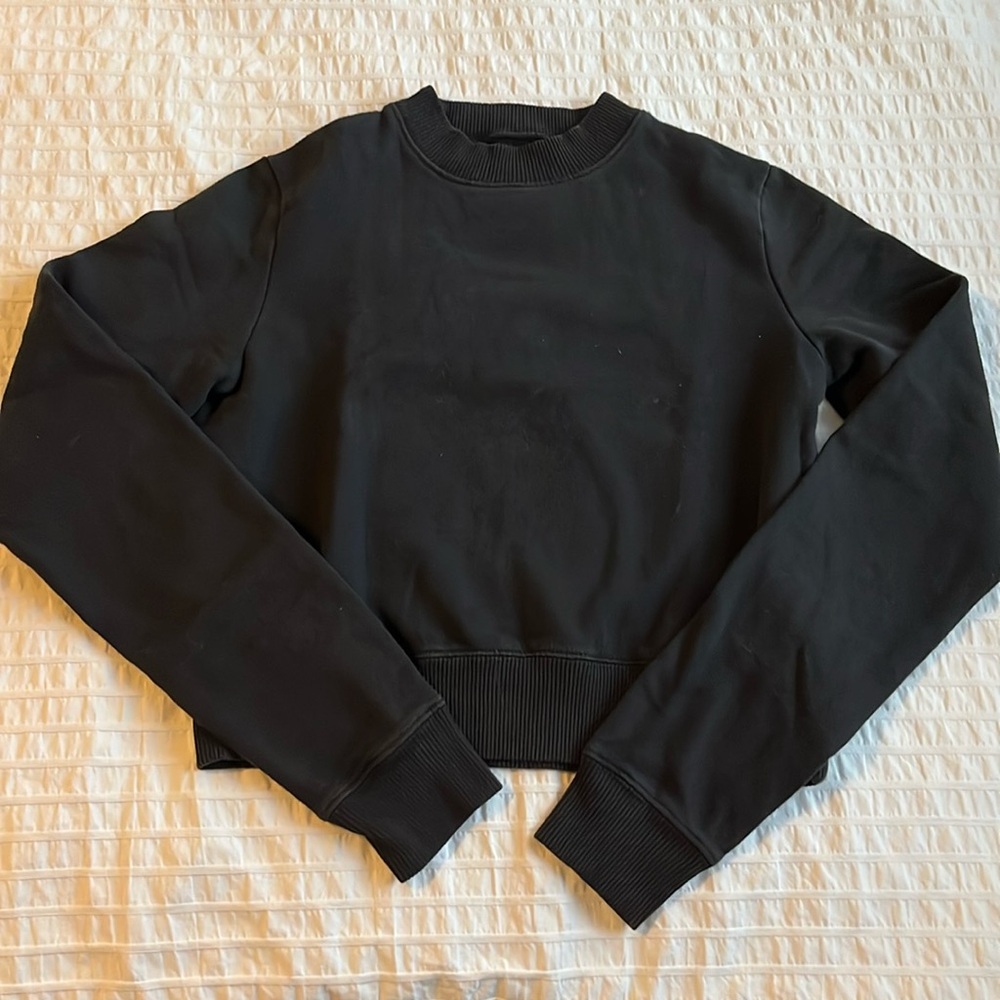 Hollister sweater